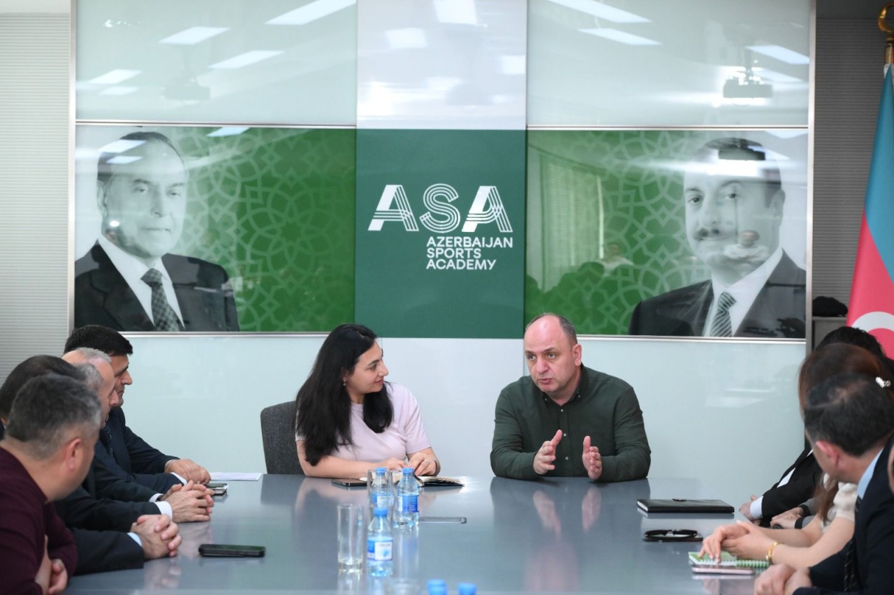 Türkiyəli dosent İdman Akademiyasında təlim keçdi - FOTOLAR